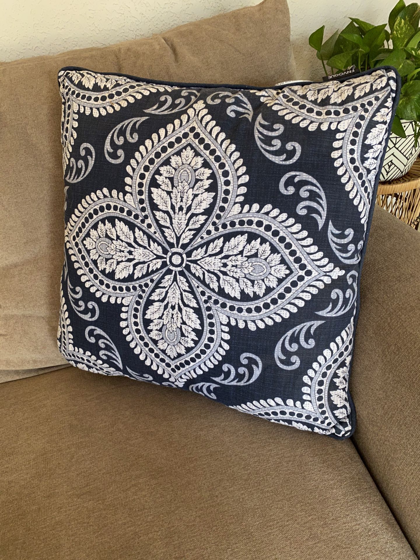Navy blue Throw Pillows