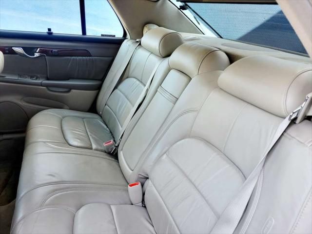 2000 Cadillac DeVille DHS