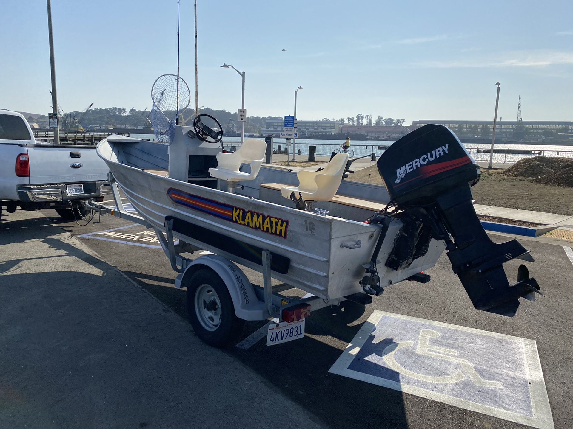 16’ KLAMATH Alaskan center console fishing boat for Sale in Vallejo, CA