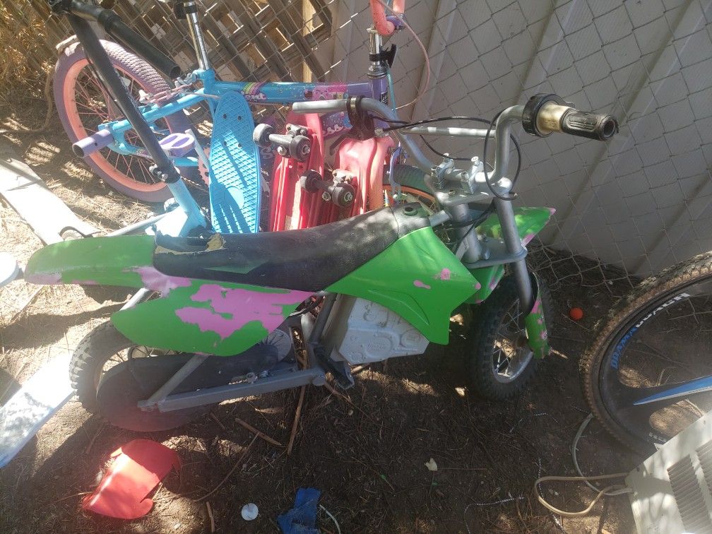 Electric Mini Bike Run Need Love