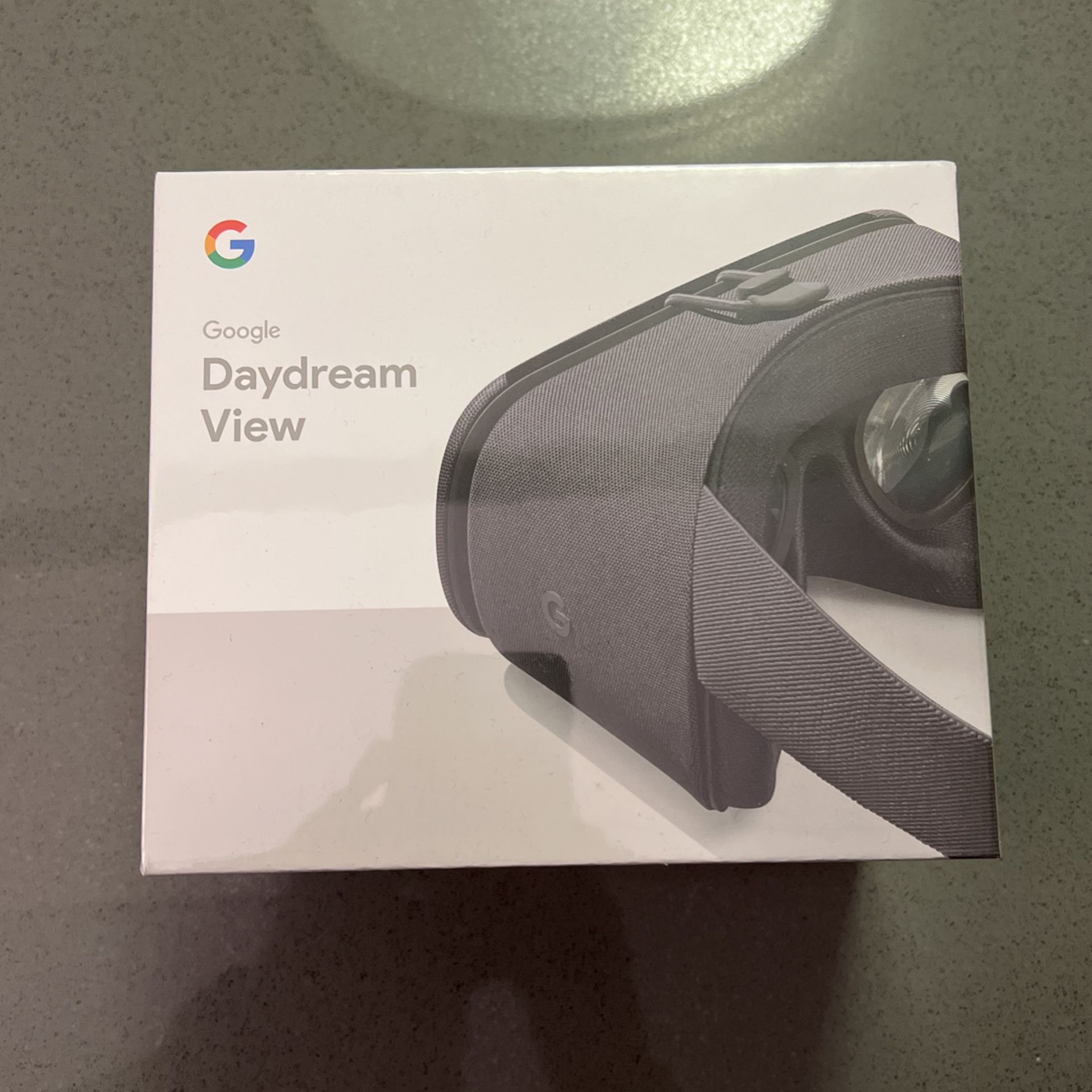 Daydream View VR by Google