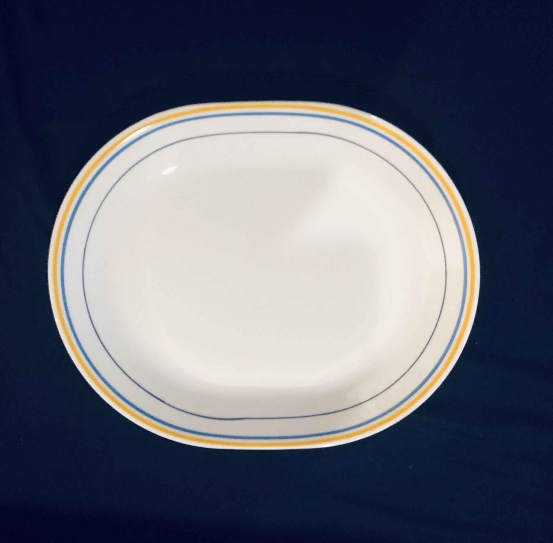 **Casa Flora Corelle by Corning Serving Platter — Used/Very Good Condition**