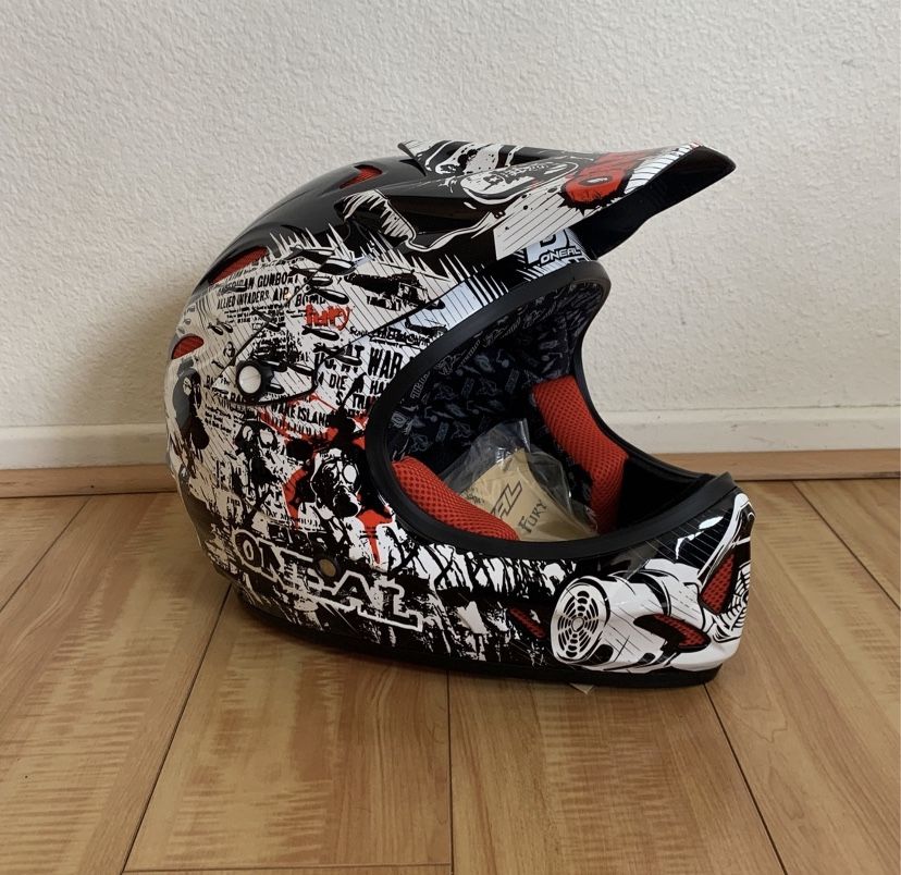 BRAND NEW: O’Neal Fury Helmet