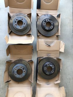 2006 Porsche Cayenne S Front + Rear Rotors. Good Condition. No grooves. Thumbnail