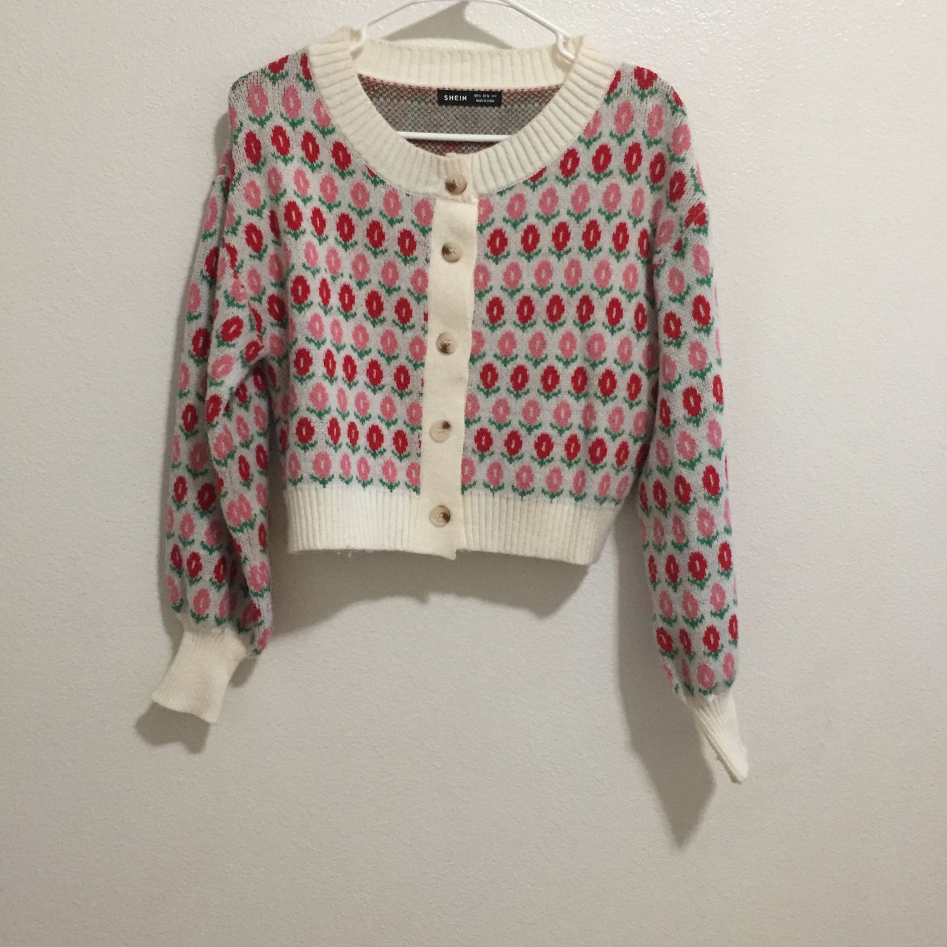 Flower Button Cardigan Size S