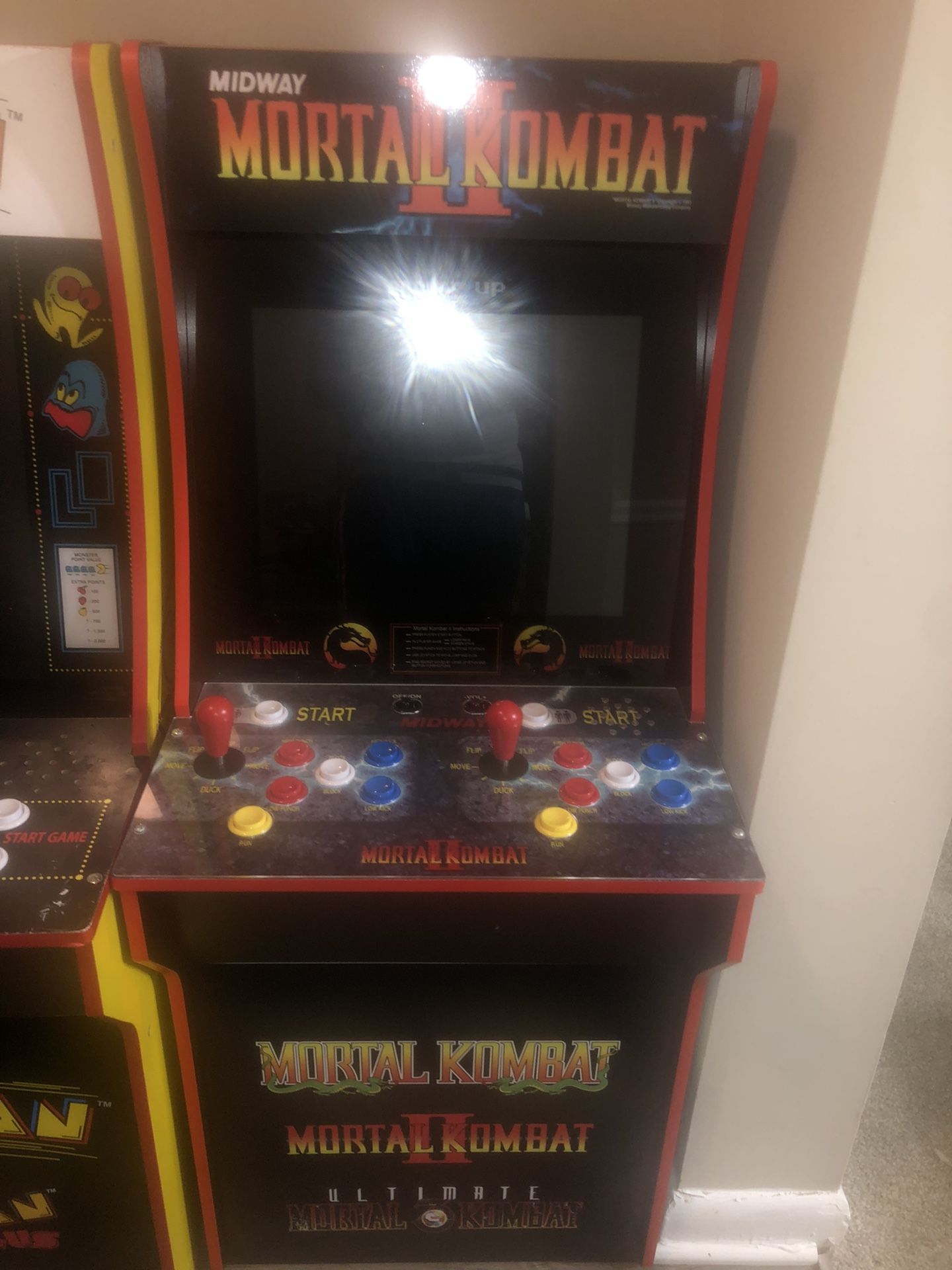 Mortal Kombat Arcade Game