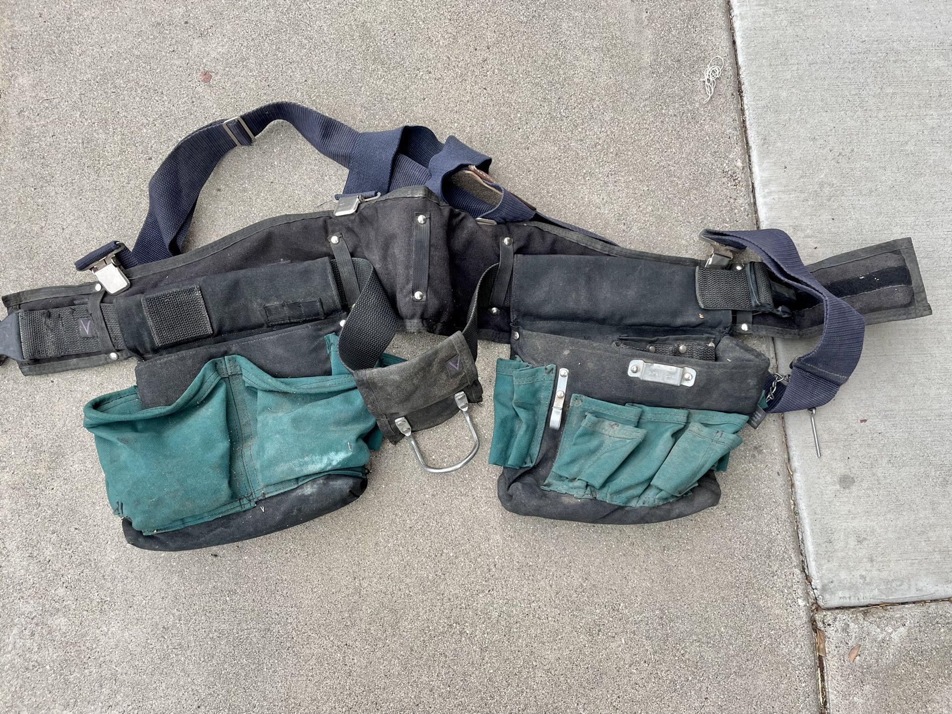 Tool Pouch / Tool Bag With Suspenders