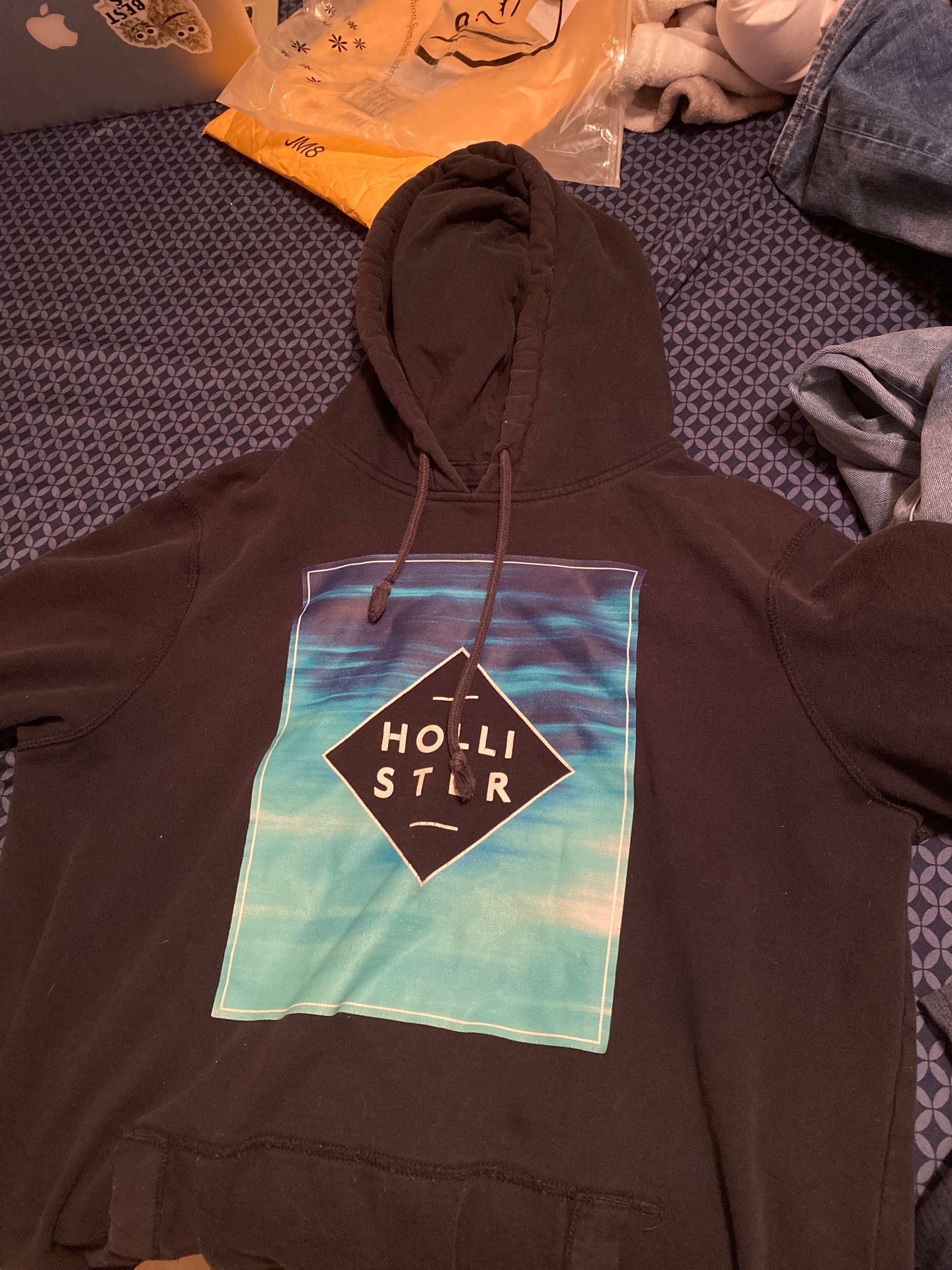 MENS HOLLISTER HOODIE
