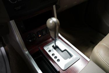 2010 Nissan Pathfinder Thumbnail