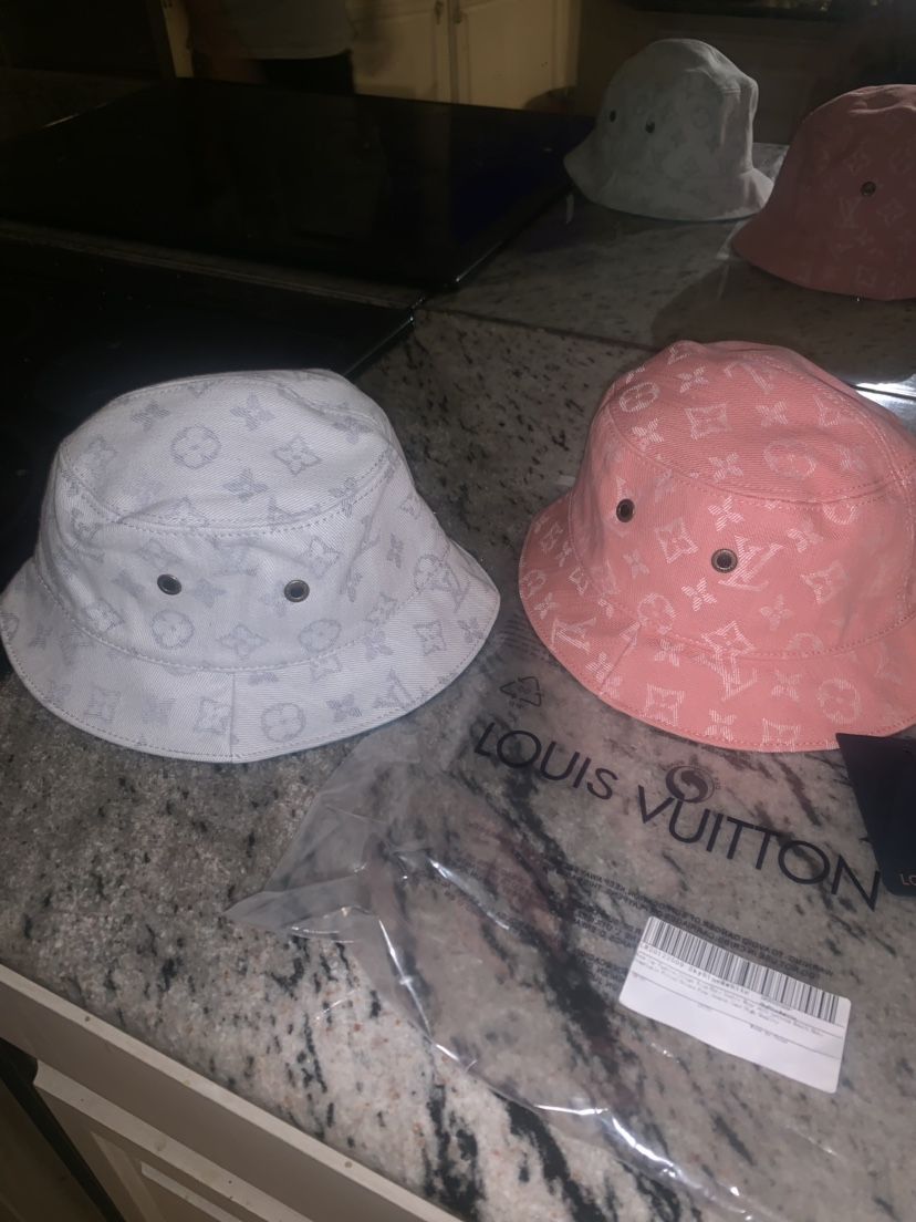 Reversible LV Bucket Hat