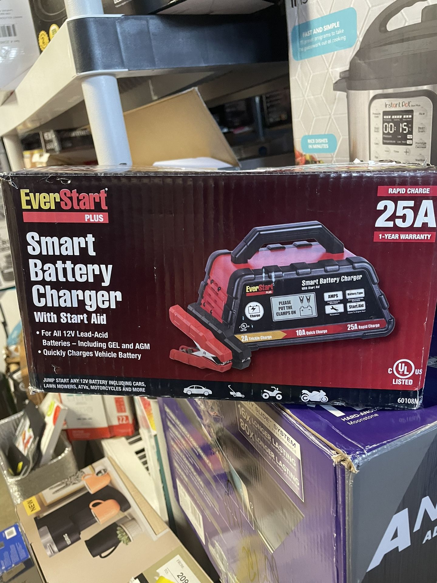 Everstart Smart Battery Charger With Start Aid
