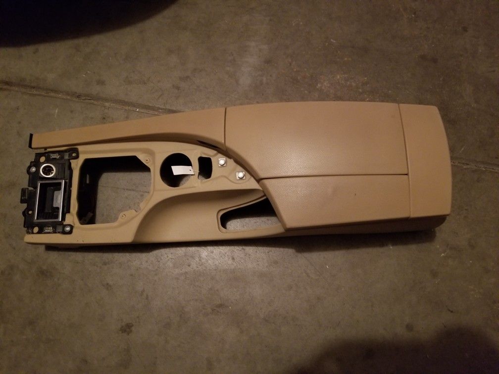 2004 - 2009 BMW 545I Center Console