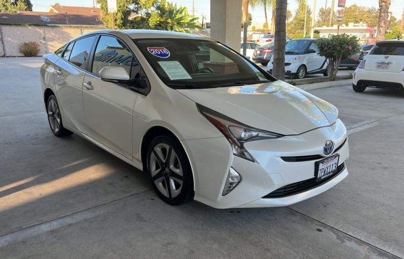 2016 Toyota Prius