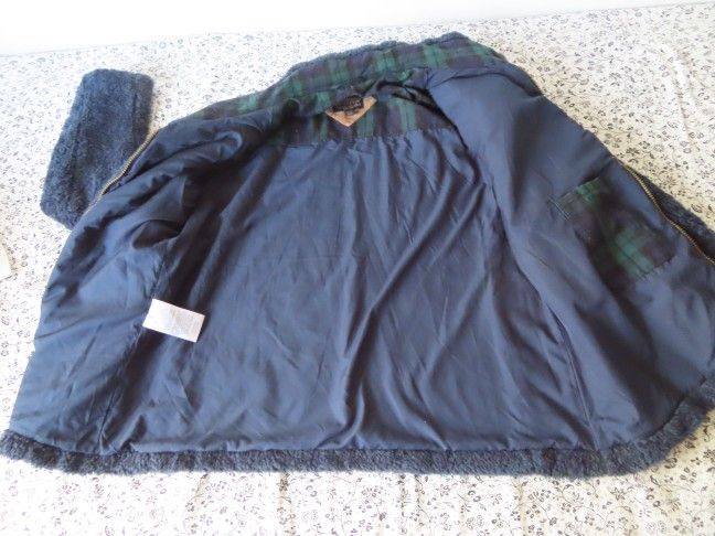 Pendleton Mens Zippered Fleece Jacket Plaid Accents Deep Pile Sherpa tartan