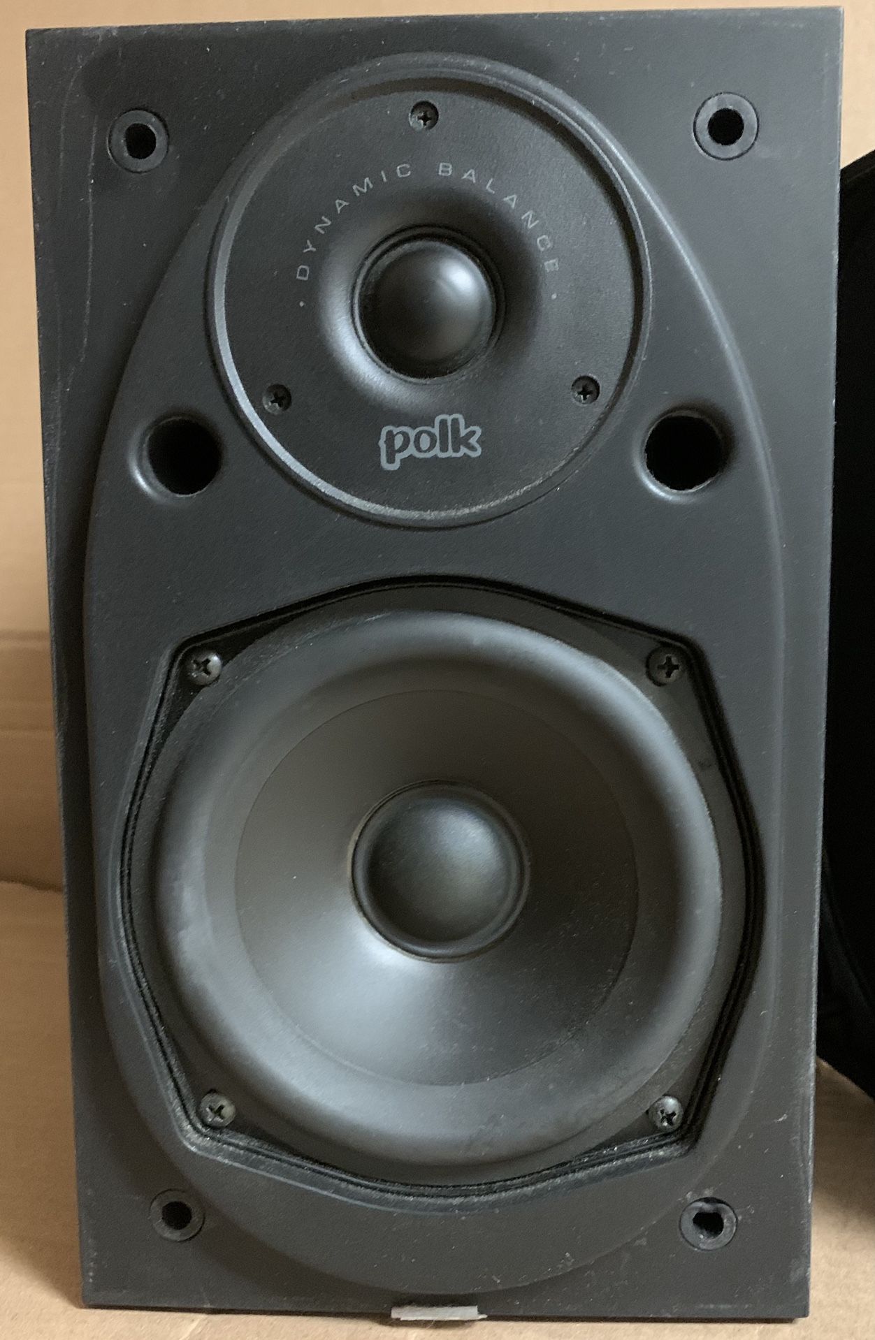 Tested and confirmed working great Single Polk Audio RT15i Dynamic Balance Bookshelf Speaker & WALL MOUNTS