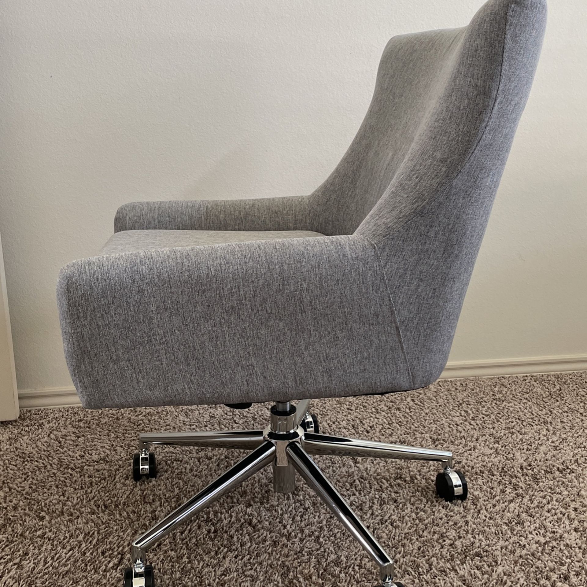 Almost New Office Chair
