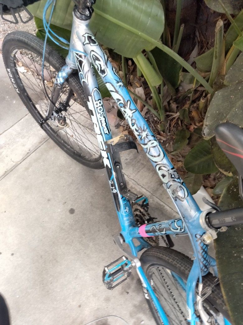 Trek Hybrid For Sale