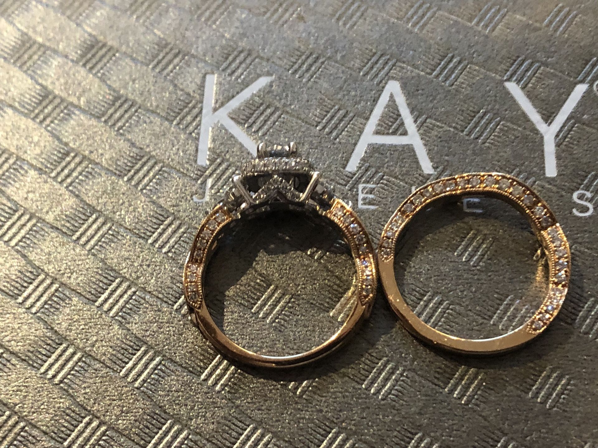Neil Lane 14 Karat Engagement Ring With Wedding Band Size 6.5