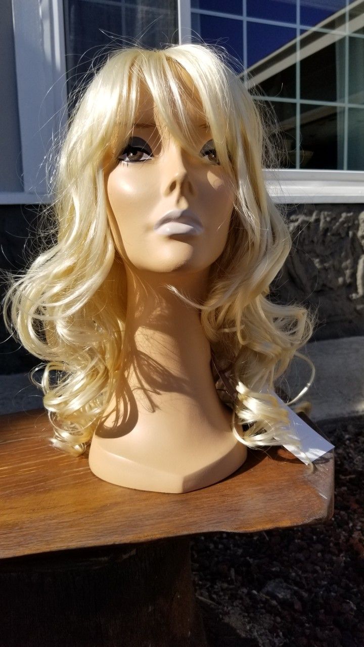 Mannequin Head