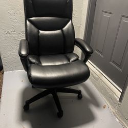 Office Chair Like New Thumbnail