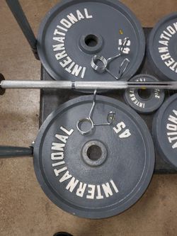 COMPETITOR. IMPEX WEIGHT BENCH WITH 300 LB OLYMPIC WEIGHT SET LIKE NEW AND DELIVERY AVAILABLE TODAY Thumbnail