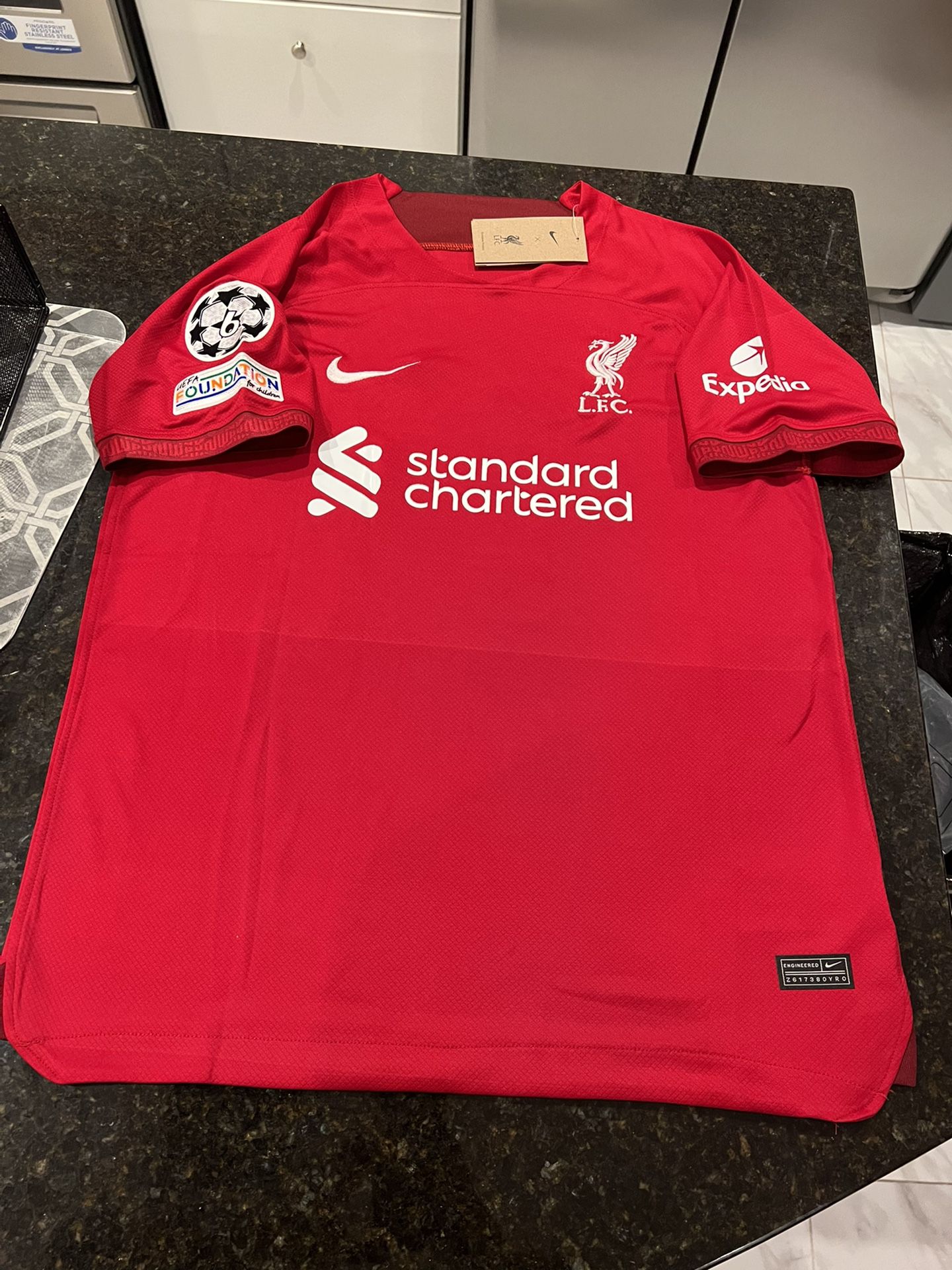 Liverpool Home Soccer Jersey M