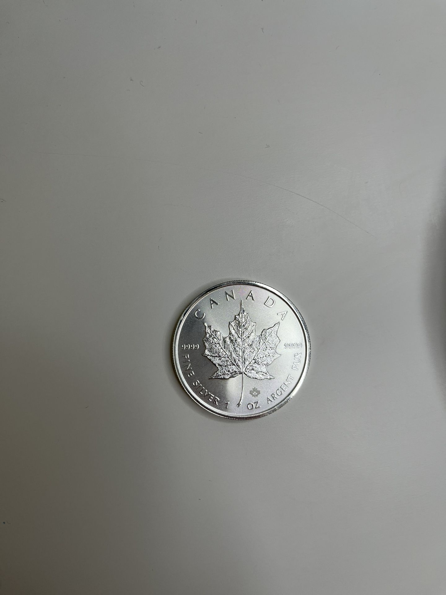 2022 1 oz Canadian Silver Maple Leaf Round