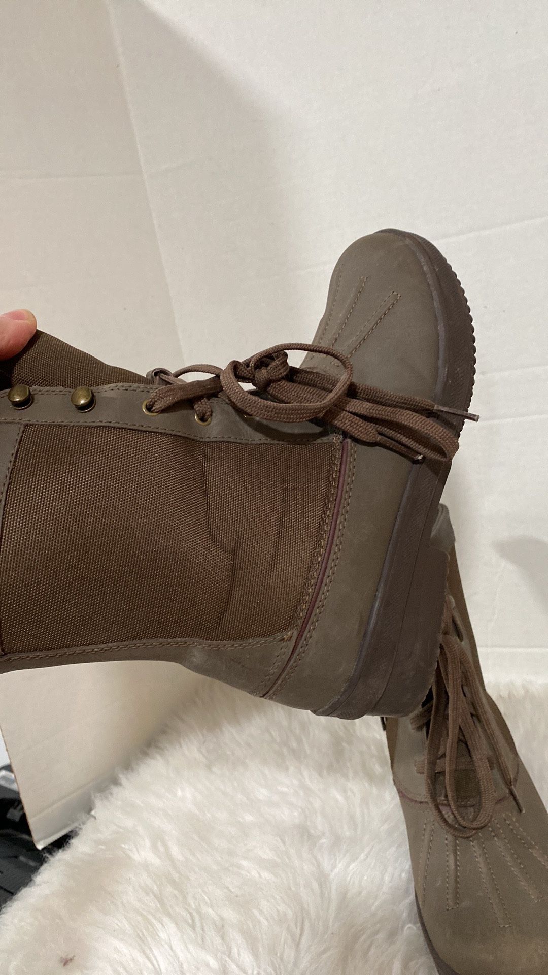 CLARKS - Rain / Boots / Brown fur inside size 6.5