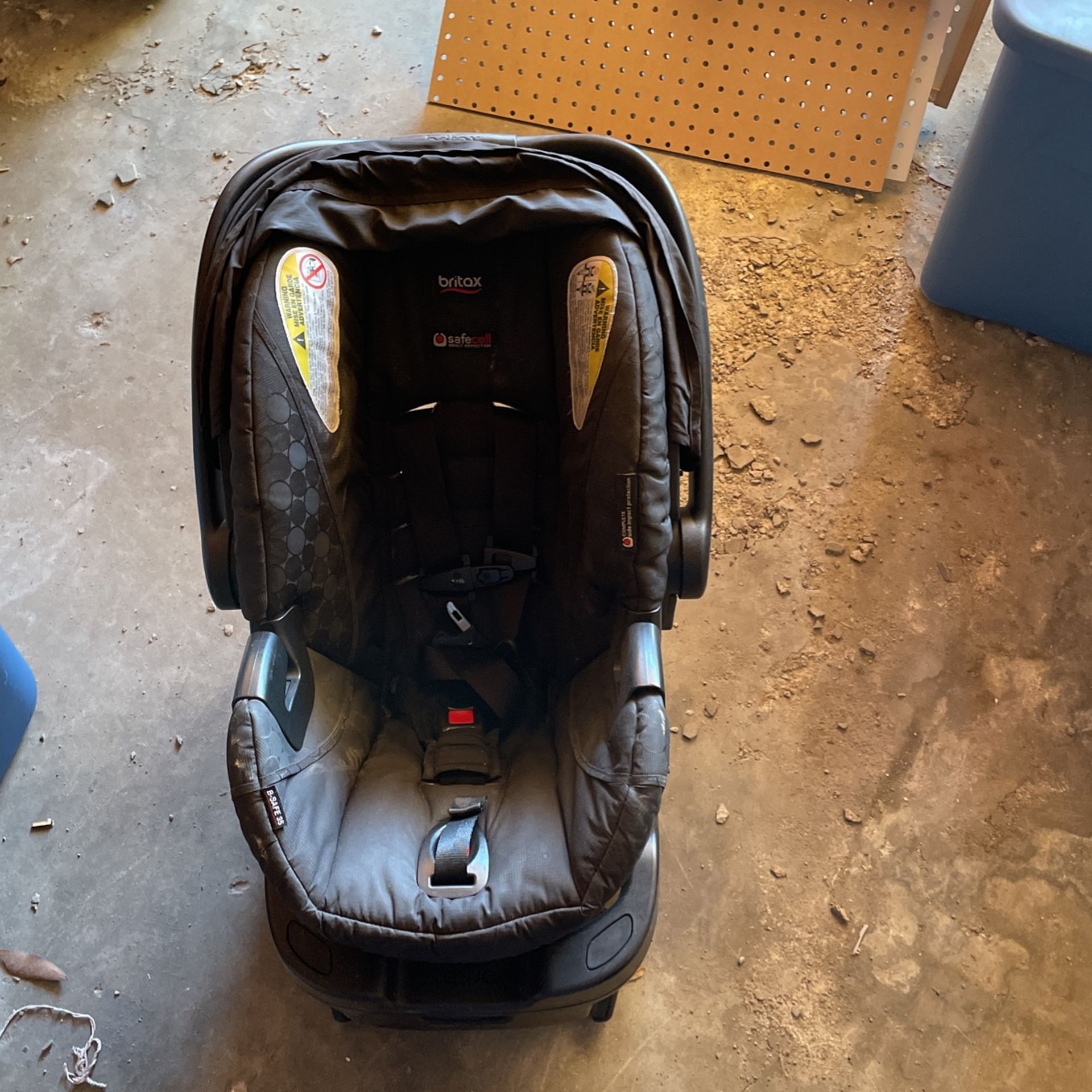 Britax Car Seat With two bases