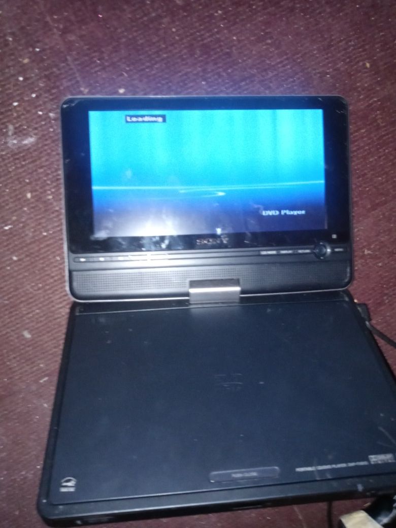 Portable DVD player