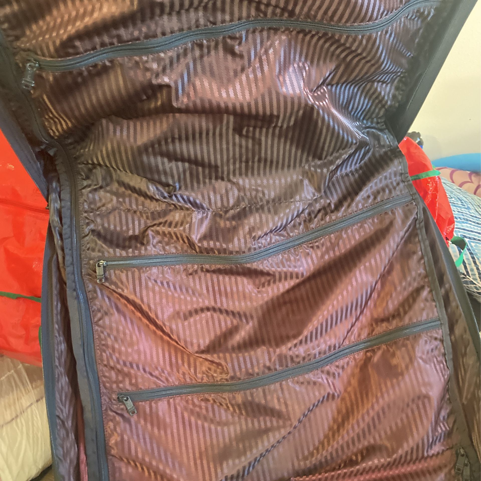Tumi Garment Roller Bag In Great Shape