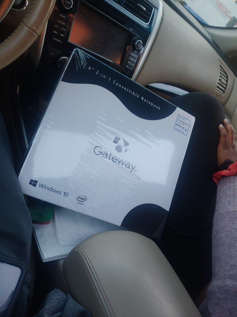 Gateway Celeron Touchscreen Notebook
