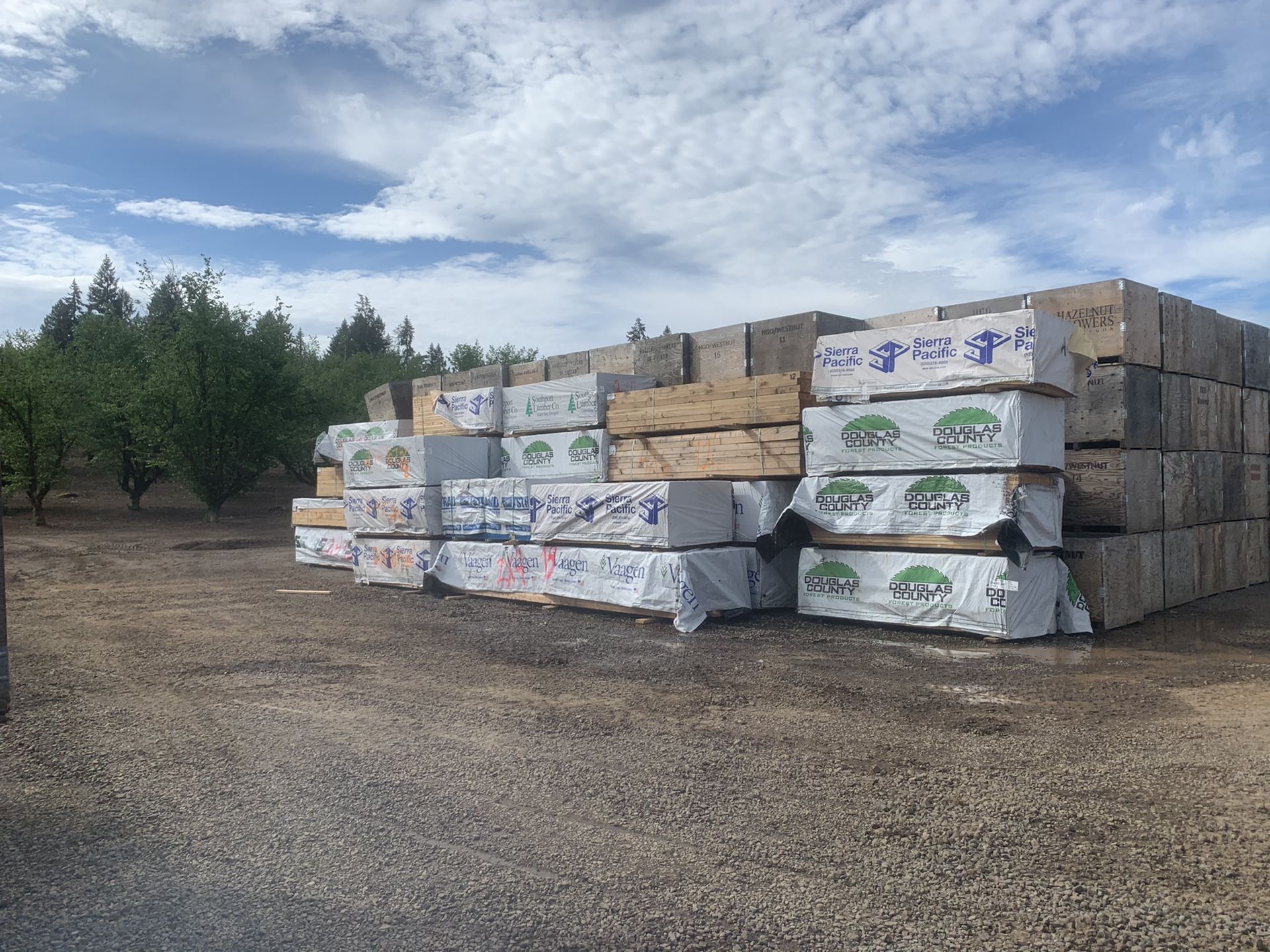 Dimensional Lumber full units for Sale in Aurora, OR OfferUp
