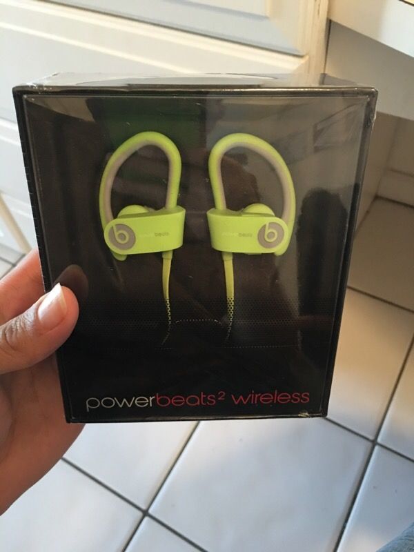 Brand New Beats by Dre Wireless Powerbeats headphones!!! Black, Red, White and more!!!