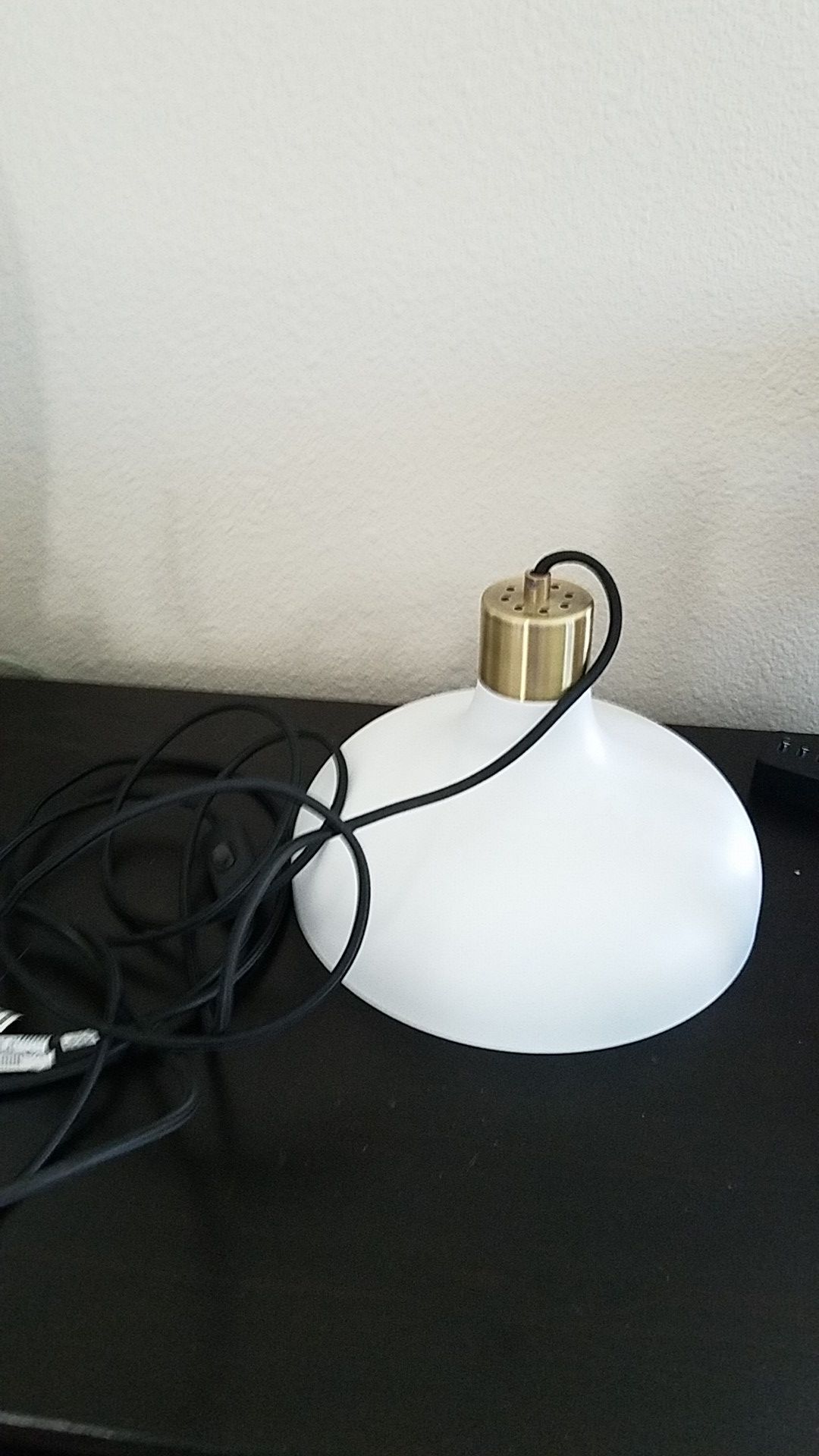 Hanging overhead lamp