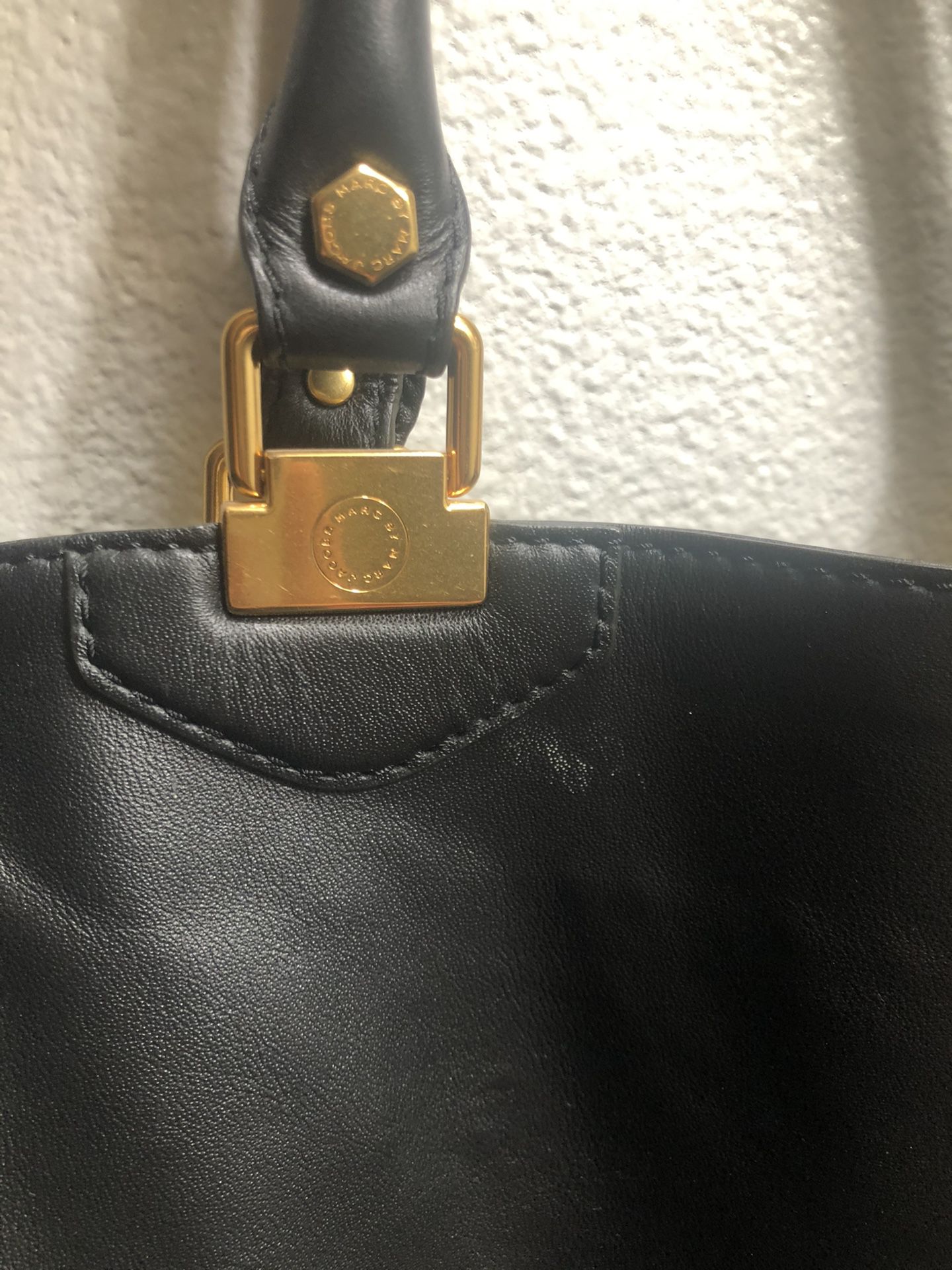Marc by Marc Jacobs leather black gold Handbag Purse Bag