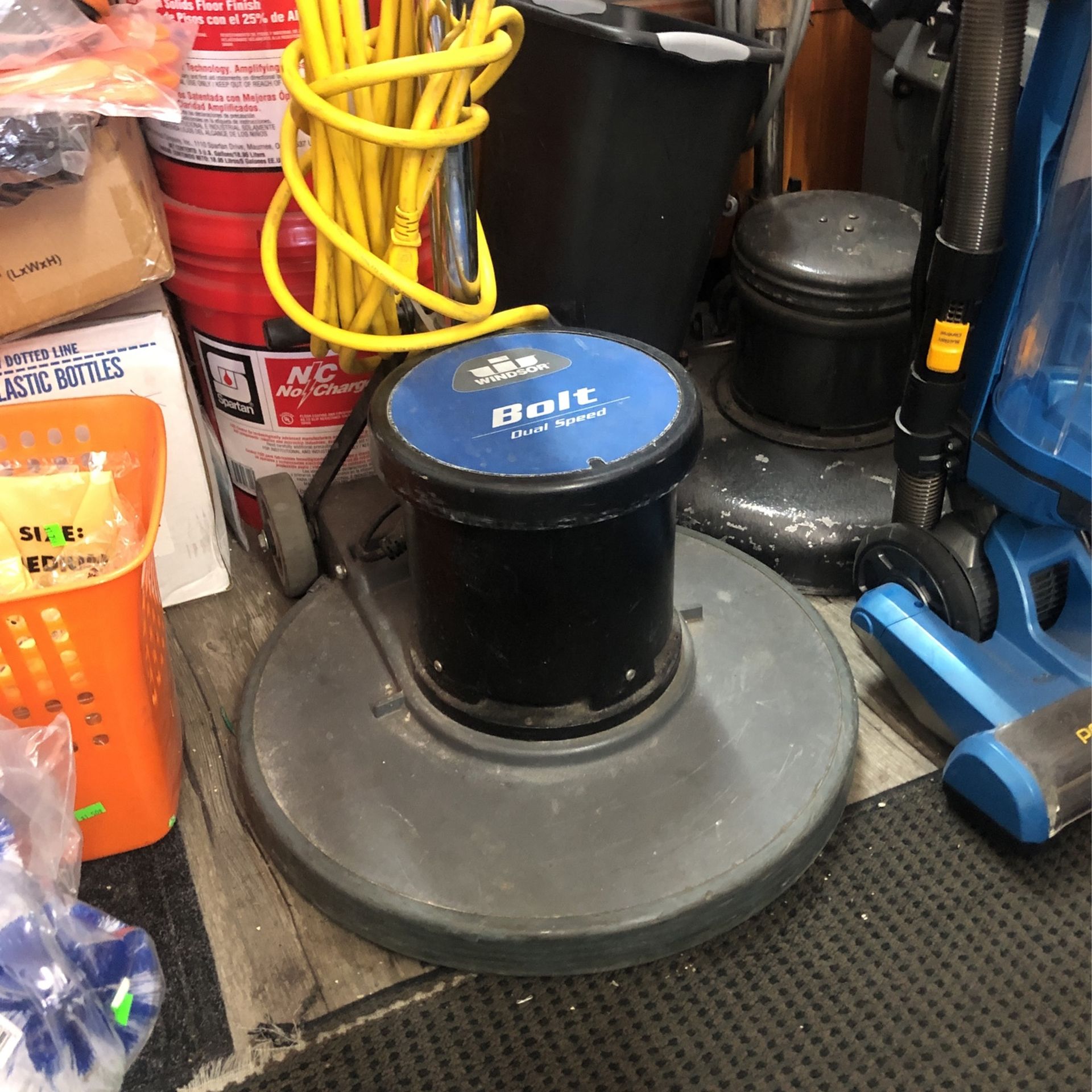 Floor Scrubber And Polisher