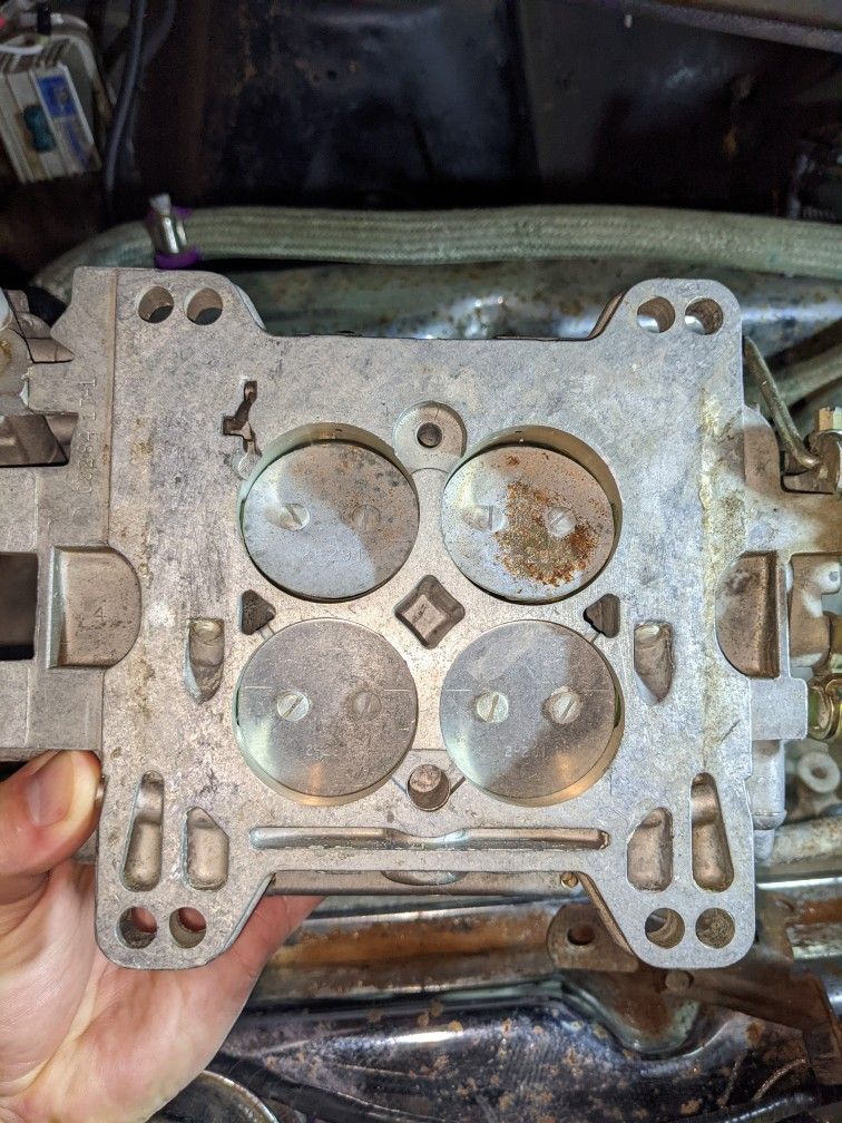 Edelbrock 1410 Carburetor - 750cfm - Electric Choke