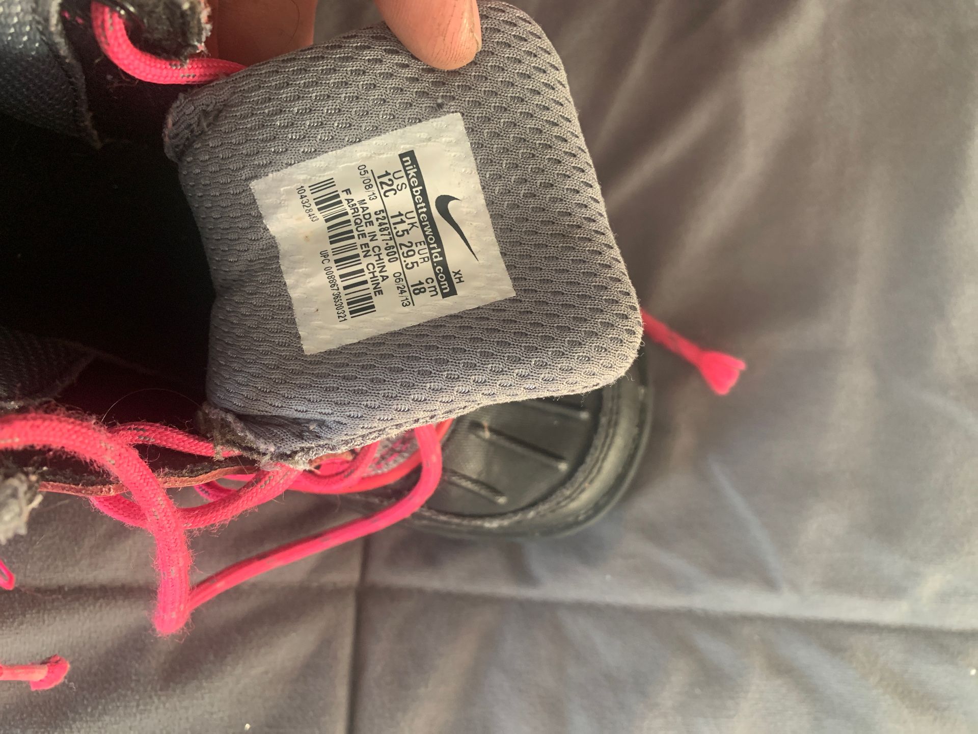 Nike snow boots