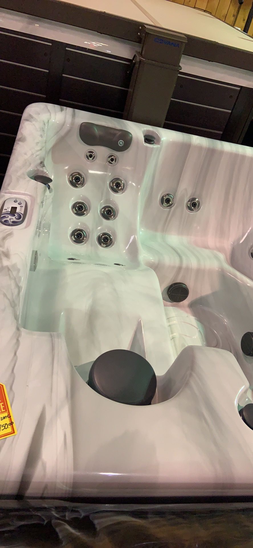 Brand New Hot Tub!!!
