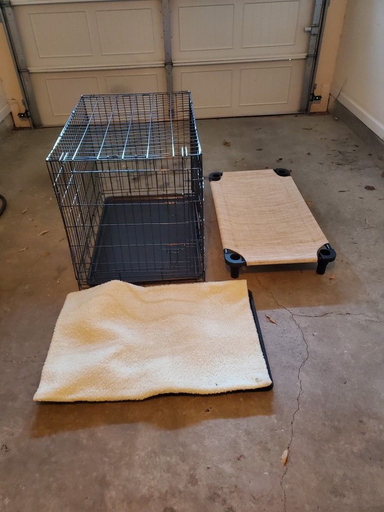4Legs4Pet cot (40x22) + crate Bundle With Pad And Extra Crate Liner