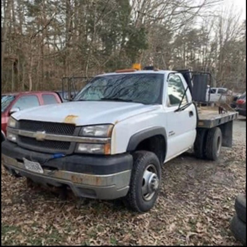 Duramax Flatebed plow truck