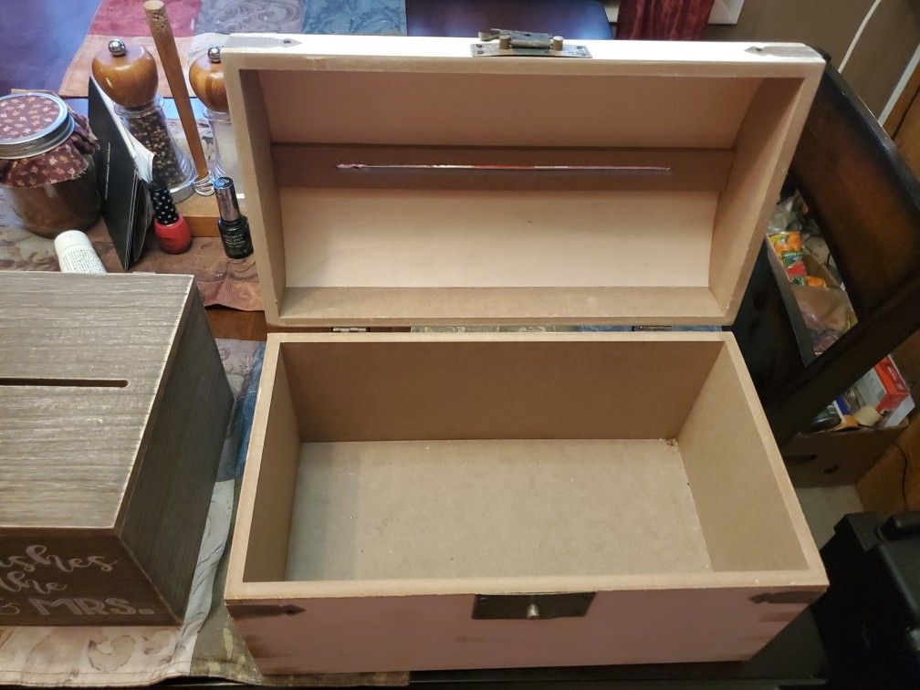 Gifts Box And Well Wishes Box For Wedding Reception