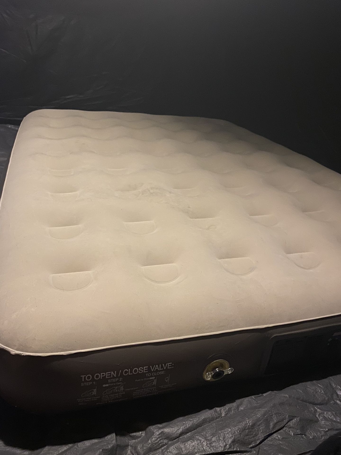 Coleman Quickbed Queen Air Mattress