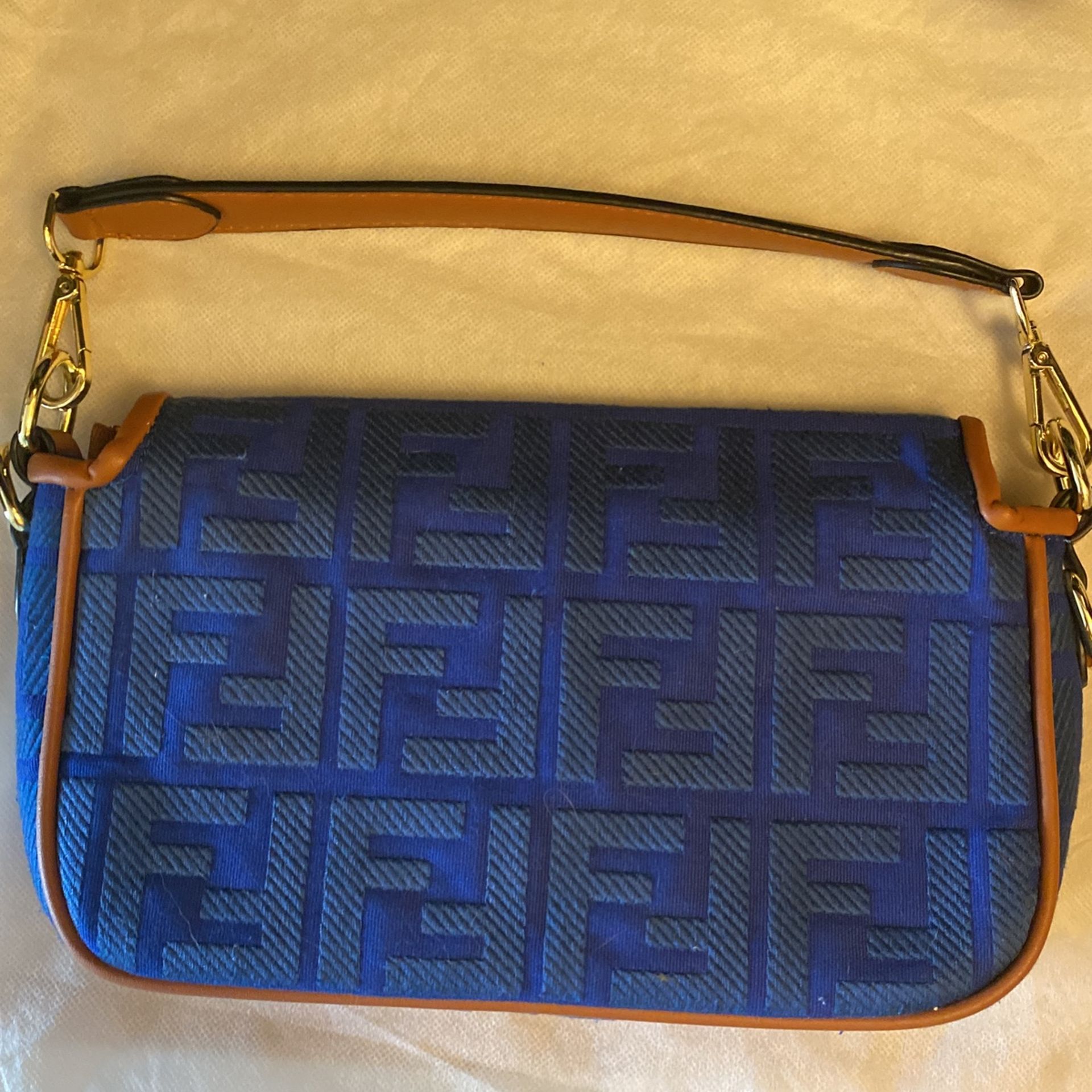 Fendi Clutch Purse-smaller type- (royal Blue In Color) Made In 🇮🇹