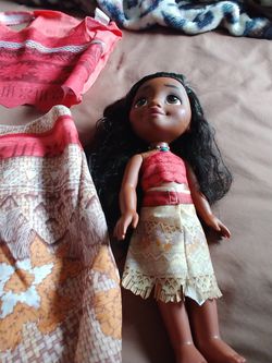 2two Moana dolls. Thumbnail