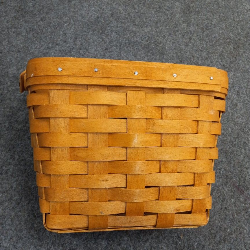 1992 Longaberger Dresden Basket