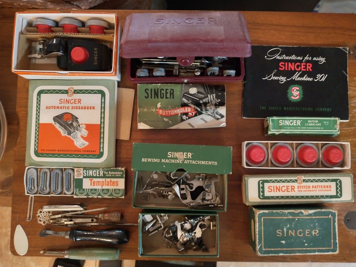 Vintage Singer Sewing Machine