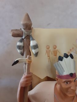 Disney's Pocahontas and Chief Powhatan ENESCO musical figurine Thumbnail