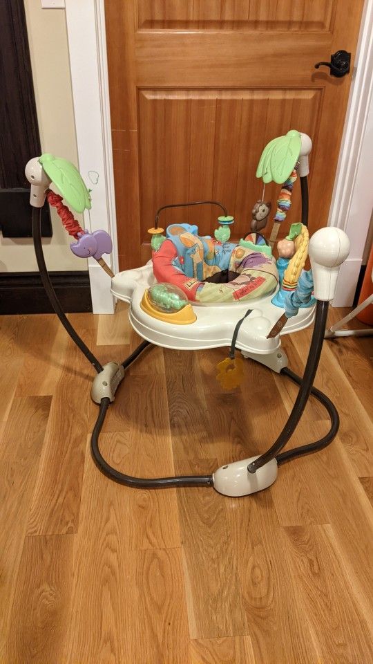 Fisher Price Baby Bouncer and Activity Center for Sale in Kenmore, WA